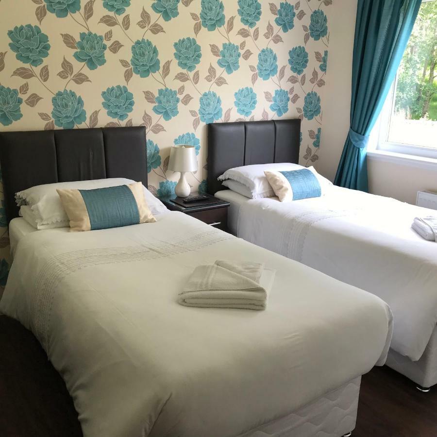 Clover Holidays - Cliff View Perth Esterno foto